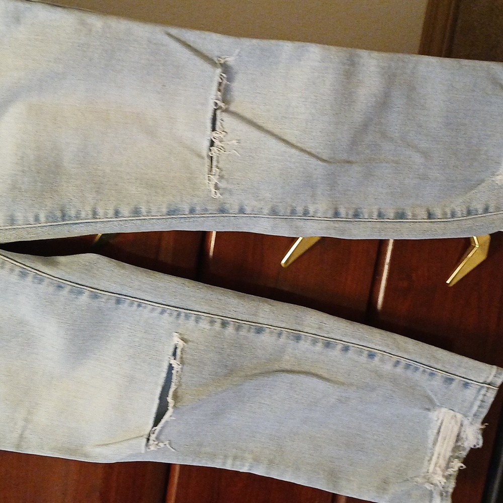 Jeans - Picture 2 of 5